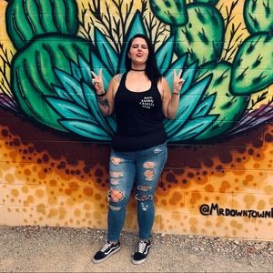 Meet your Posher, Kelli